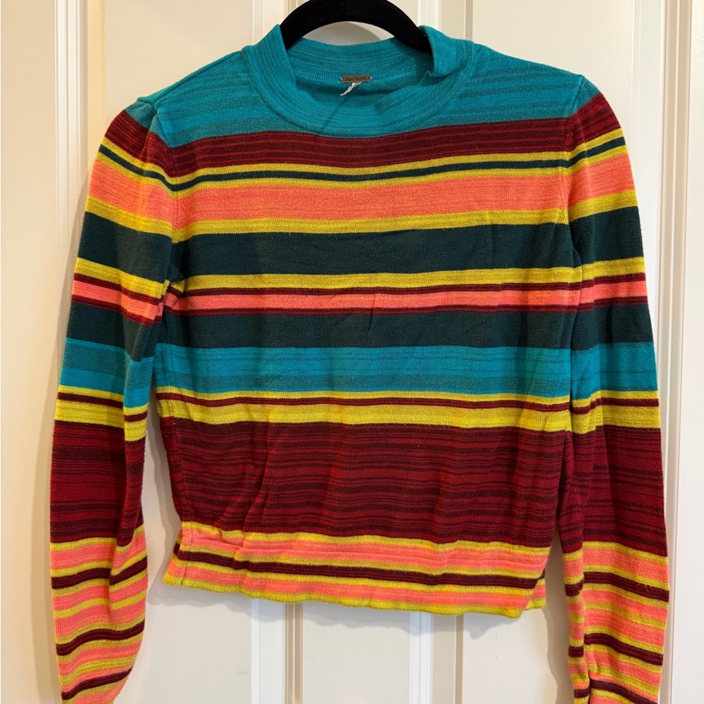 Free people striped long sleeve shirt. Size xs.
